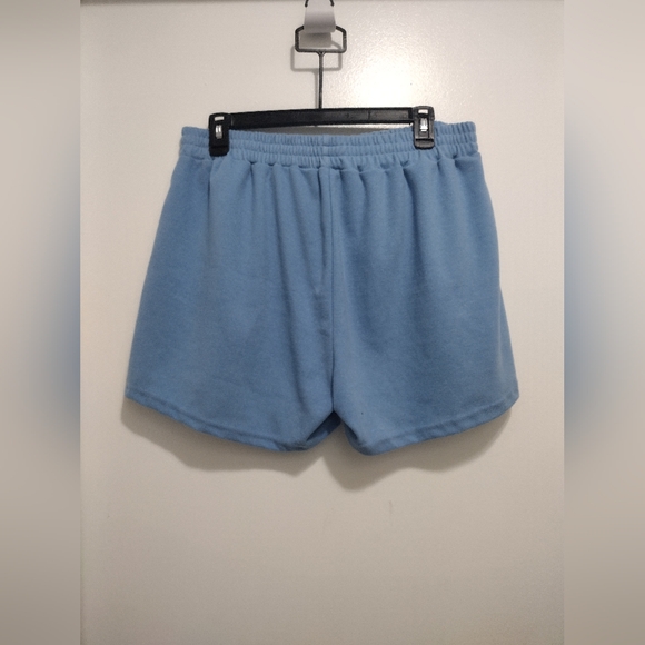 Blue Shorts Size XL - Picture 2 of 3